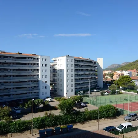 Apartment Rocamaura Iv 1-4